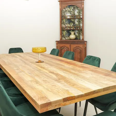 Villa Seaside Serenity