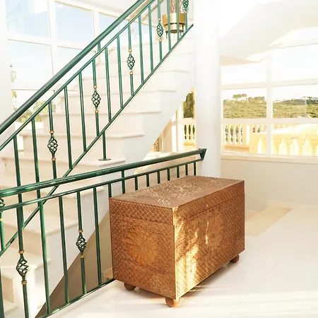 Seaside Serenity Villa Albufeira