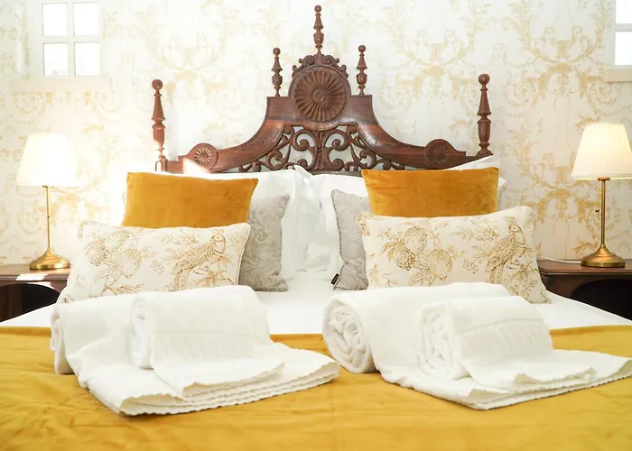 Villa Seaside Serenity