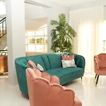 Villa Seaside Serenity *