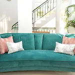 Villa Seaside Serenity *